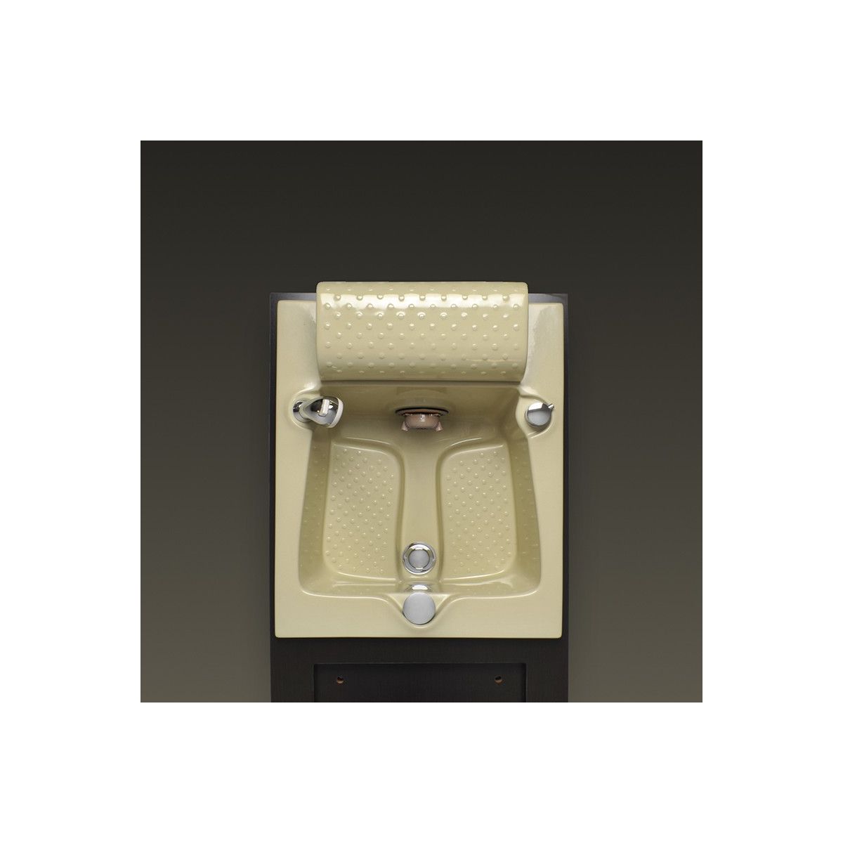 Katai Sink with Footrest