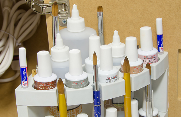 Classic IMC Double Nail Table