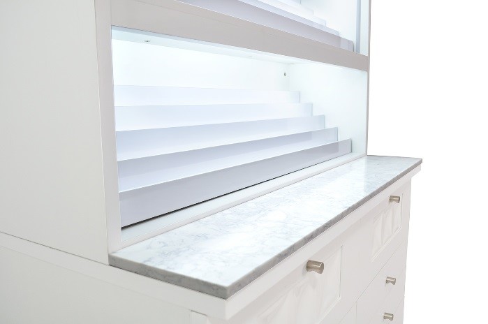 Regis Powder Polish Display Cabinet